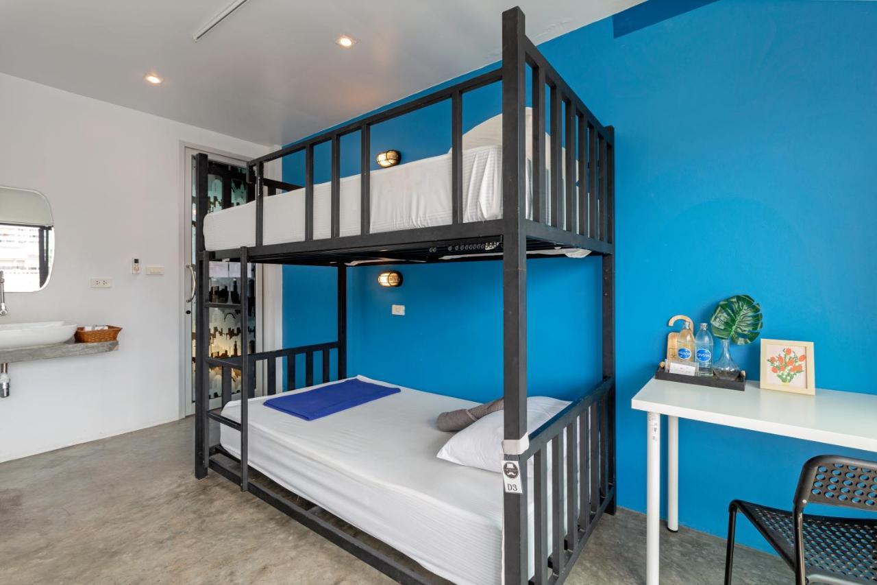 Hip Hostel - Sha Plus Patong Екстер'єр фото