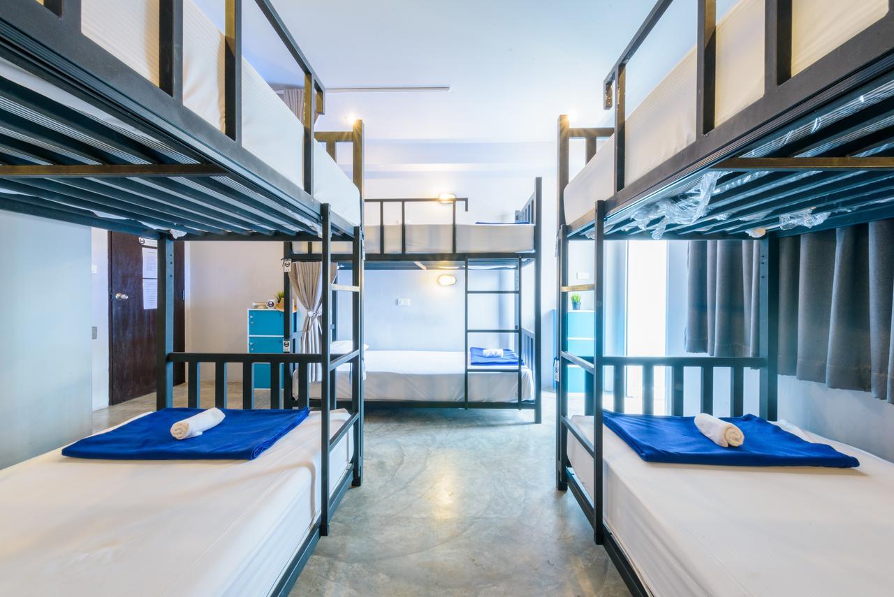 Hip Hostel - Sha Plus Patong Екстер'єр фото
