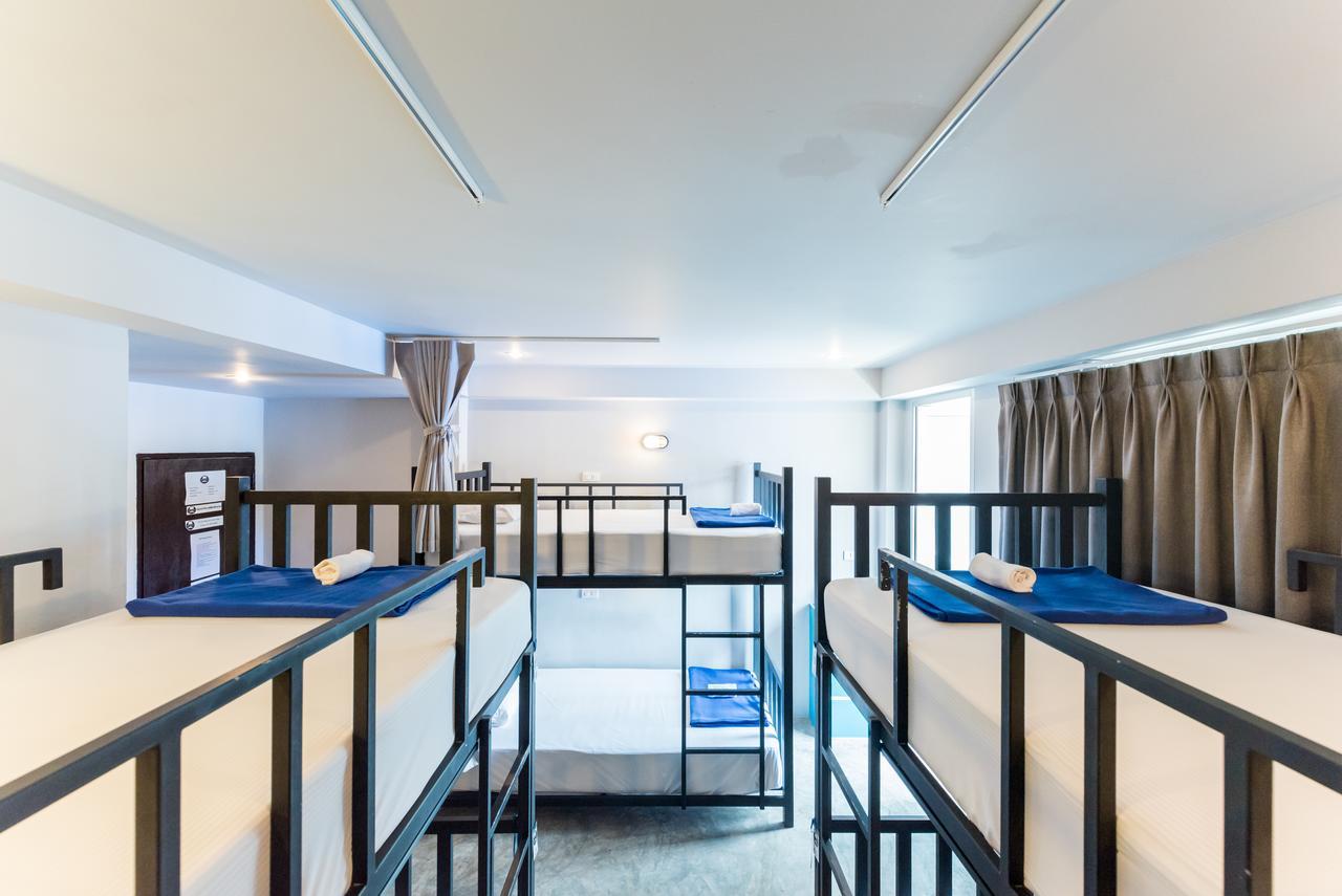 Hip Hostel - Sha Plus Patong Екстер'єр фото