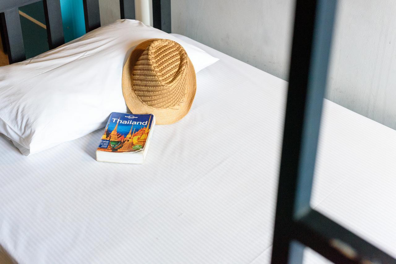 Hip Hostel - Sha Plus Patong Екстер'єр фото